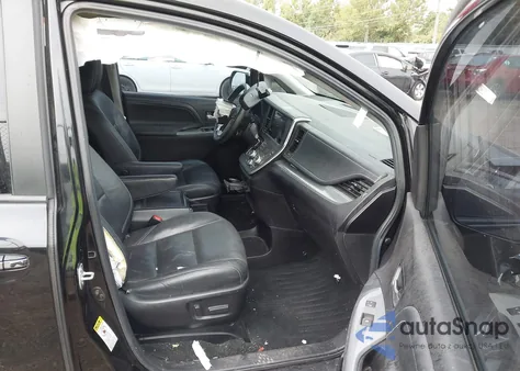 2015 Toyota Sienna Se 8 Passenger из США, поврежденный, VIN 5TDXK3DCXFS528987